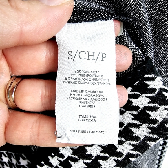 CAbi #3904 Black & White Houndstooth Knit Jacket Blazer Waterfall Open Shawl - Picture 8 of 9